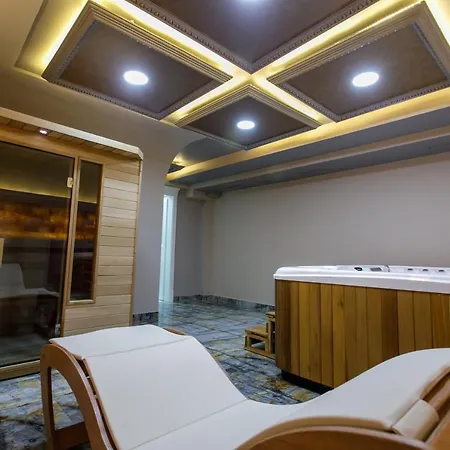 Elite Palace 3* Tirana