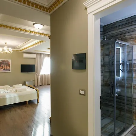 Elite Palace 3* Tirana