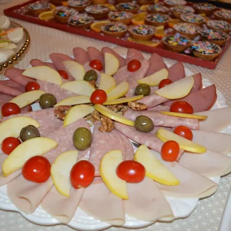 Elite Palace 3* Tirana