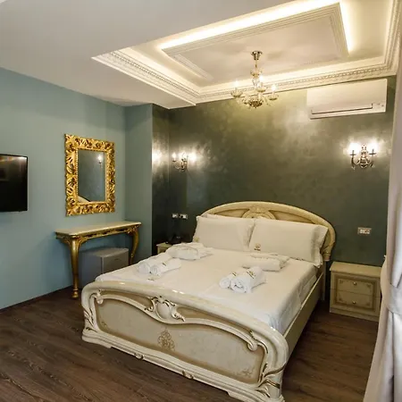 Elite Palace 3* Collak