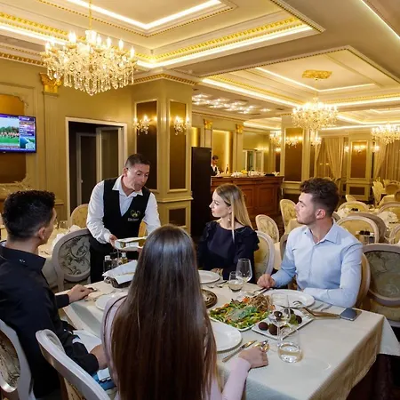Elite Palace 3*