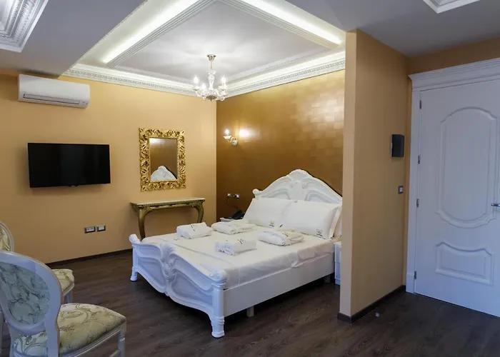 Elite Palace Hotel Collak